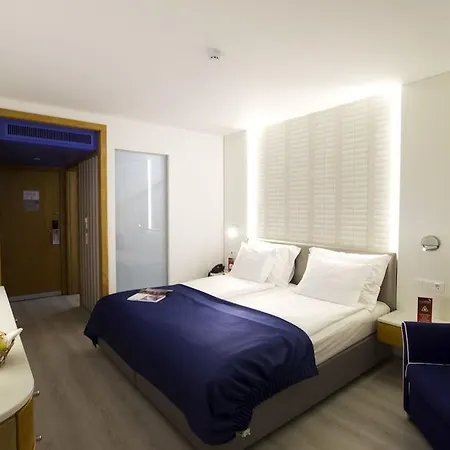 Hotell The Views Monumental Funchal (Madeira)