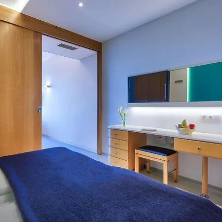 The Views Monumental Hotell 4*