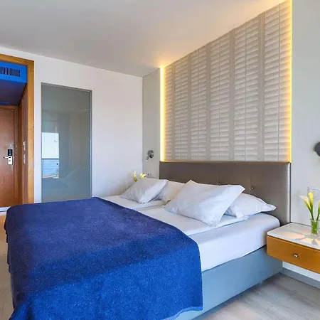 Hotell The Views Monumental