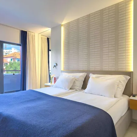 The Views Monumental 4* Funchal (Madeira)