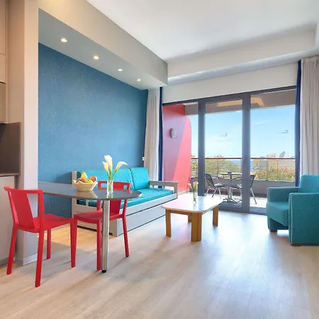 Otel The Views Monumental Funchal