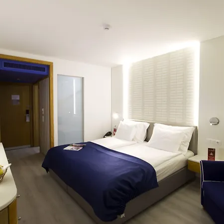 The Views Monumental Otel 4*