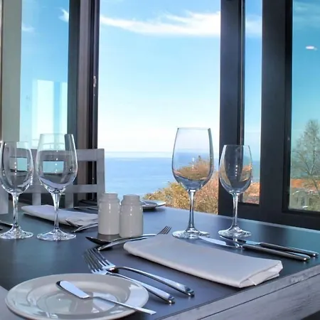 호텔 The Views Monumental 4*