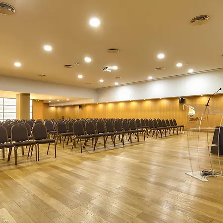 Ξενοδοχείο The Views Monumental 4*