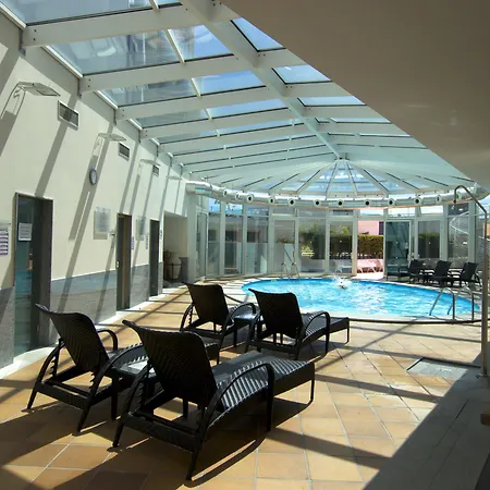 The Views Monumental Hotel 4*