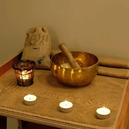 The Views Monumental Отель Фуншал