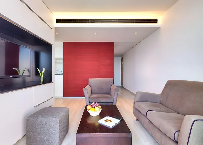 The Views Monumental Szálloda