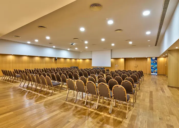 The Views Monumental Funchal (Madeira)