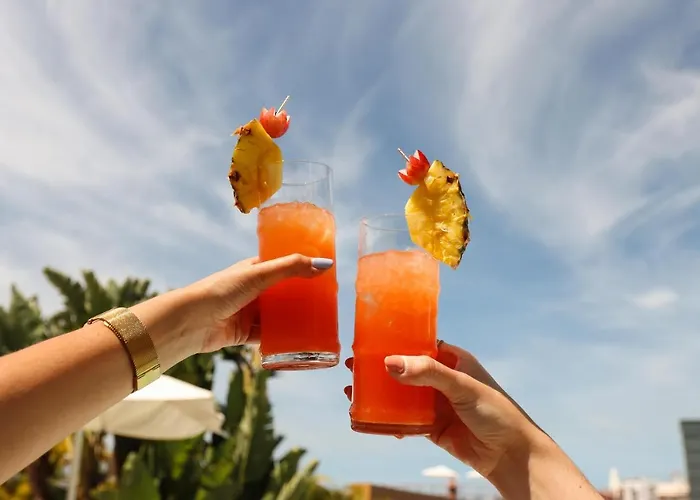 The Views Monumental