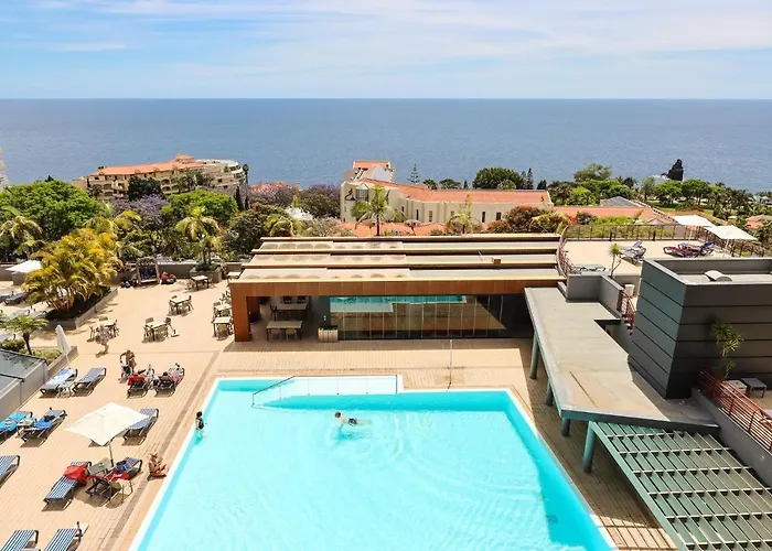 Hotel The Views Monumental 4*