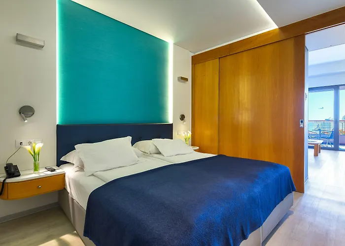 The Views Monumental 호텔