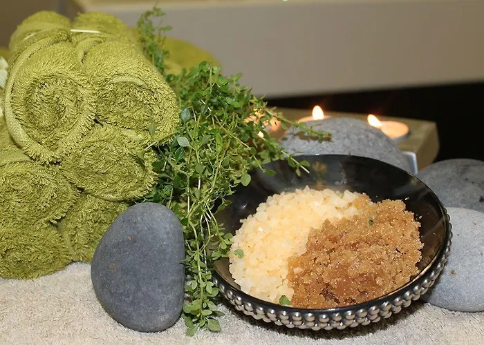 Hotel The Views Monumental Funchal (Madeira)