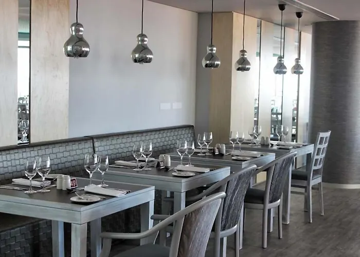 The Views Monumental 4* Funchal (Madeira)