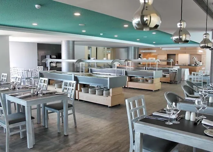 호텔 The Views Monumental