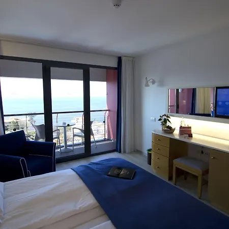 Otel The Views Monumental