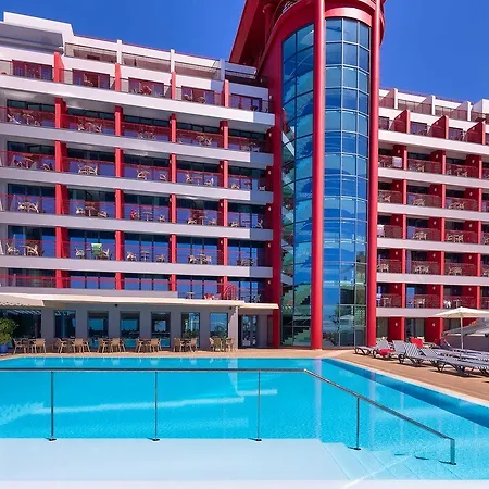 The Views Monumental Otel