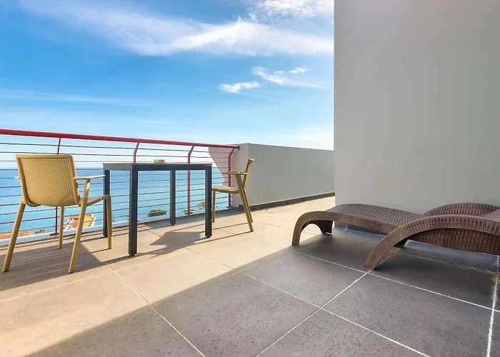 The Views Monumental Funchal (Madeira)