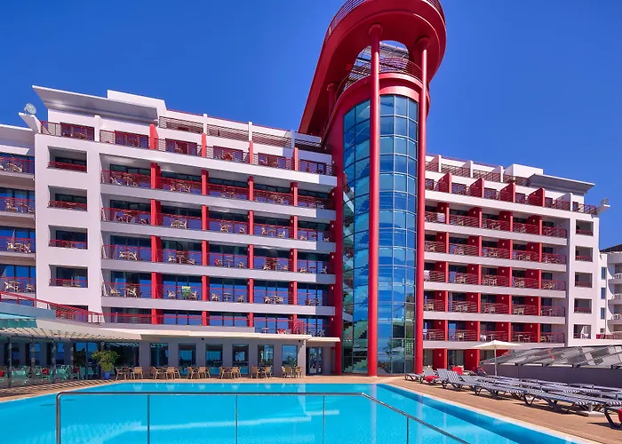 The Views Monumental Hotel 4*