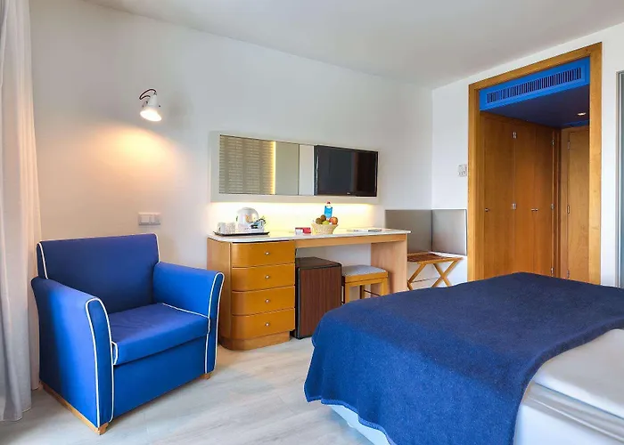 The Views Monumental 4* Funchal (Madeira)