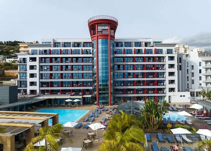 The Views Monumental 4* Funchal (Madeira)