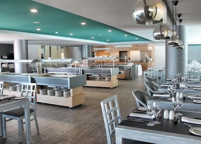 The Views Monumental